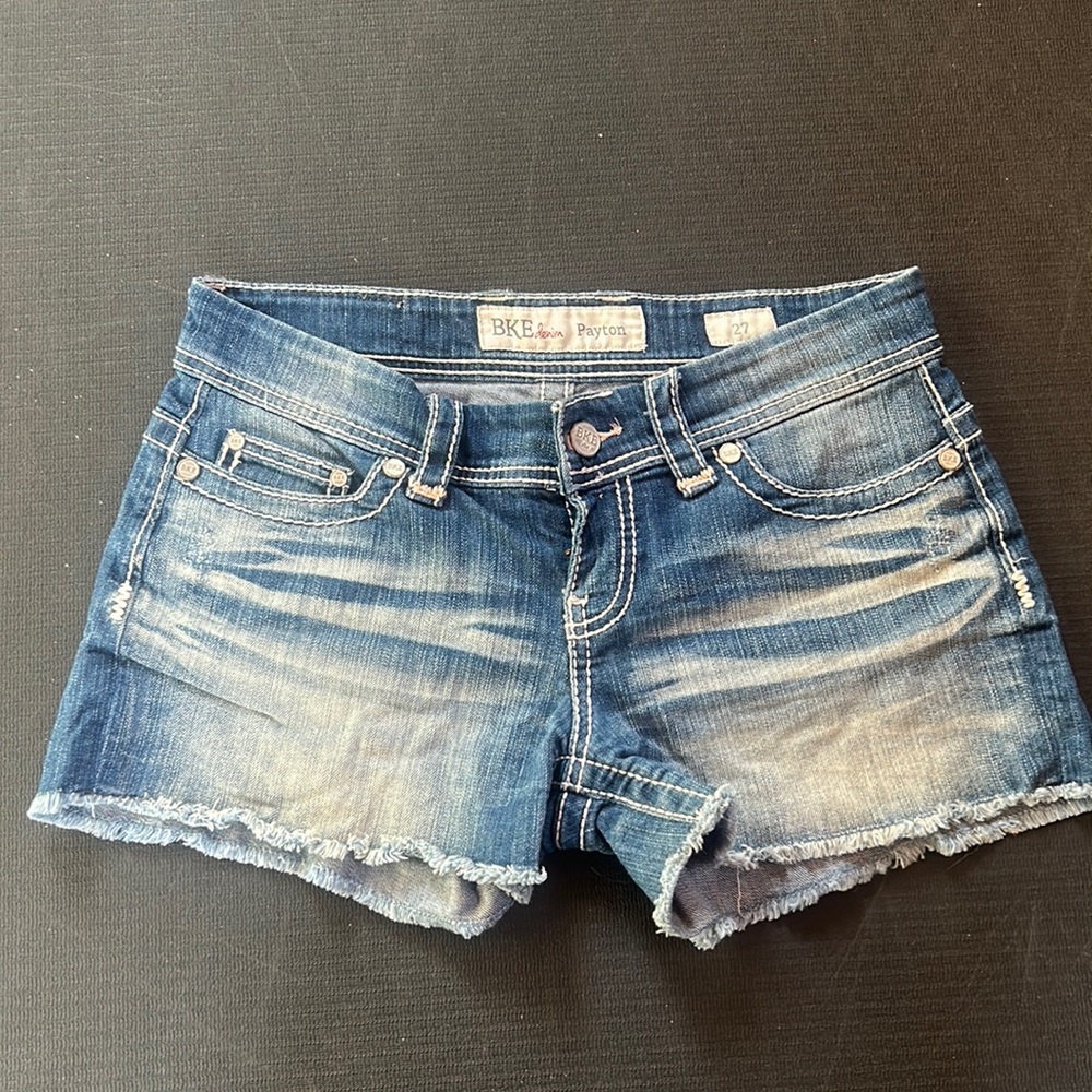 BKE Payton denim short. Since 27 with a 3in inseam